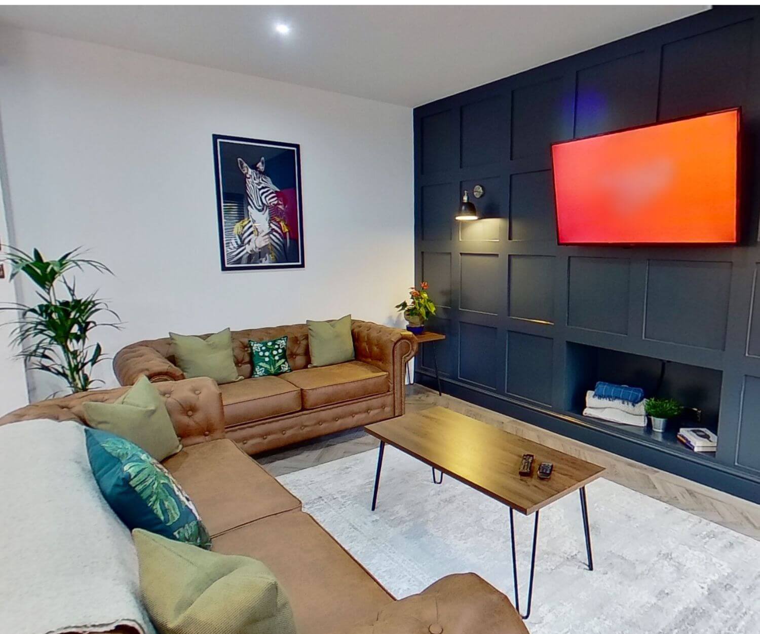 36 Mayville Rd lounge in professional house share